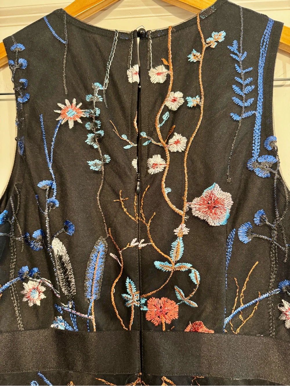 JJs House Black Midi Dress with Multicolor Floral Embroidery - Picture 5 of 5